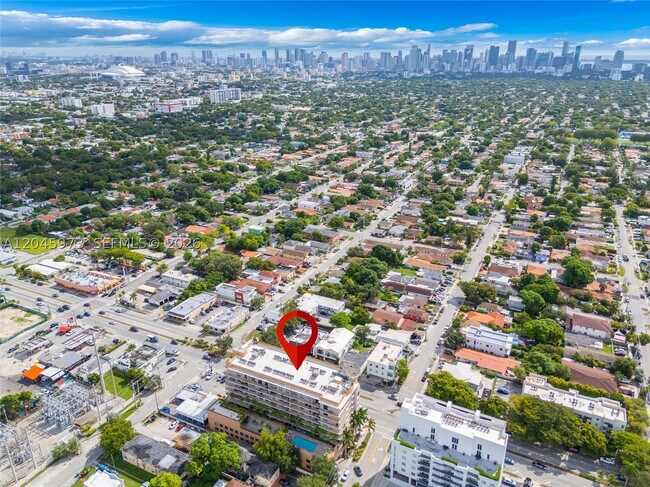 Building Photo - 1690 SW 27th Ave