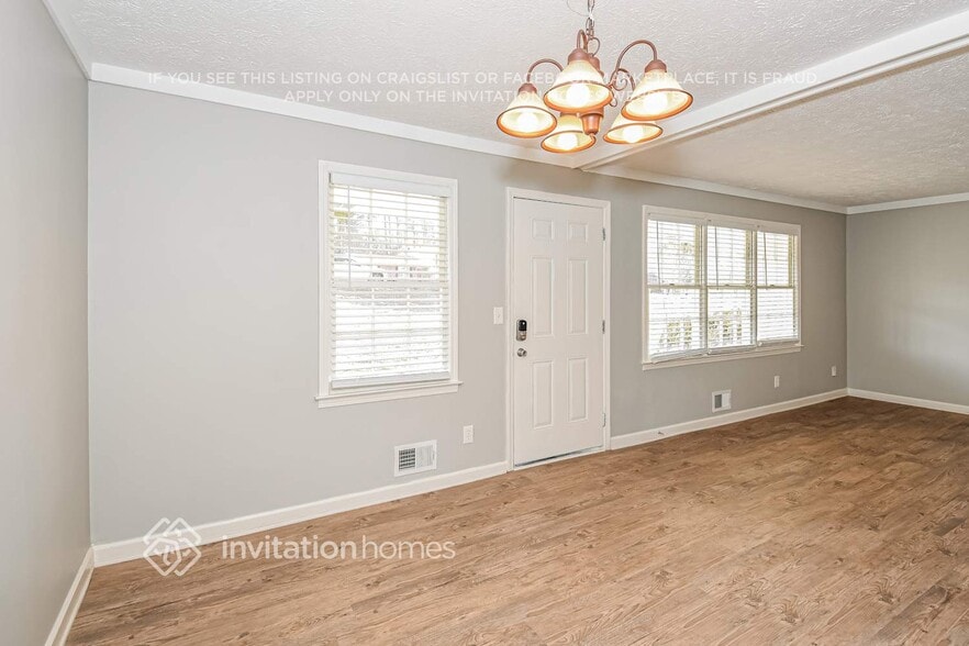 Building Photo - 396 Sancho Dr NW