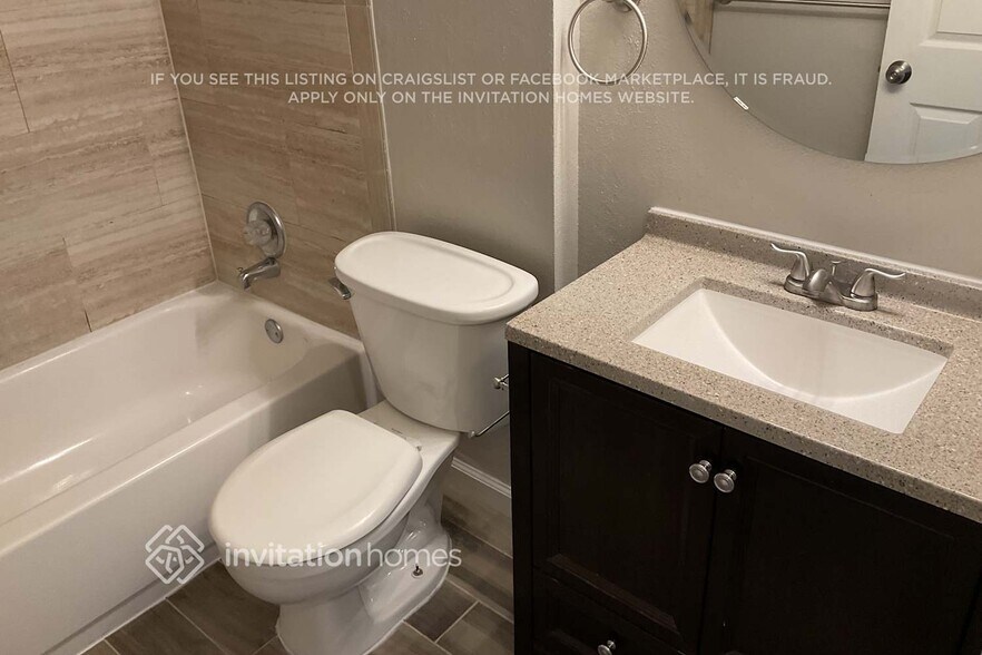 Building Photo - 3993 S Pitkin Way