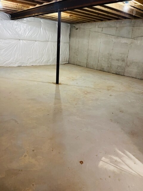Building Photo - 20 Hunters Ln