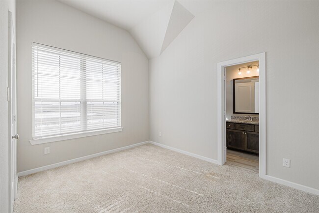 Building Photo - 19622 Talley Valley Dr