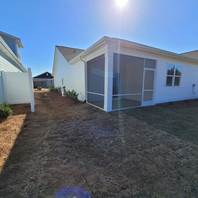 Building Photo - Brand New 4 bedroom, 2 bathroom house located in the desirable Brunswick Forest community in Leland