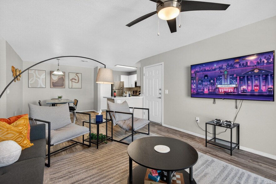 Building Photo - 15164 N 140th Dr