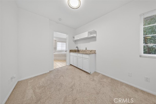 Building Photo - 2255 E Chevy Chase Dr