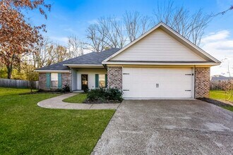Building Photo - Beautiful 3 Bedroom Home in Canton, MS