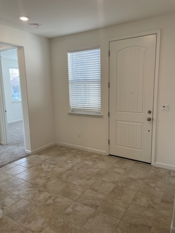 Building Photo - 5820 Kristina Pl