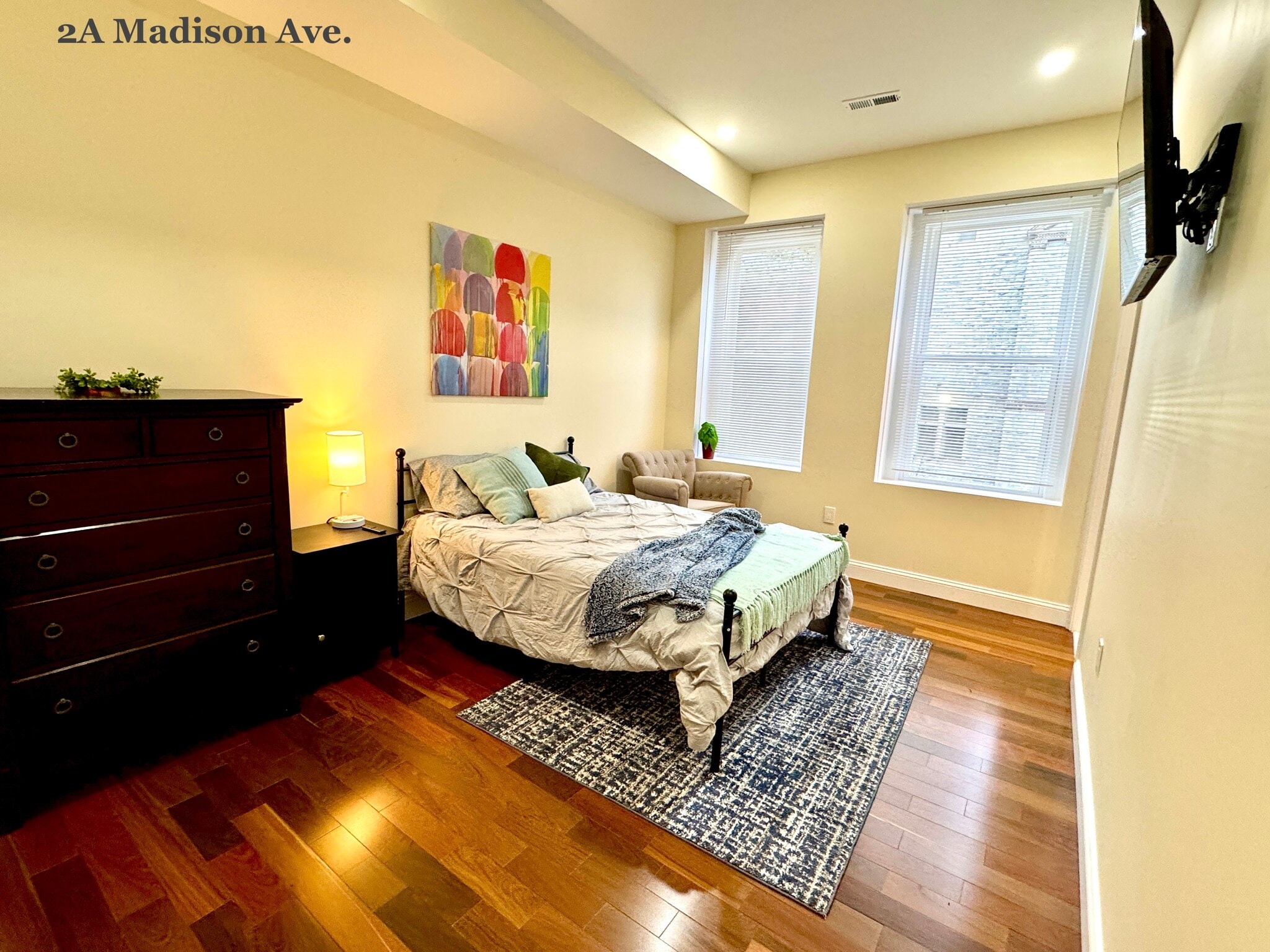 Building Photo - 1906 Madison Ave