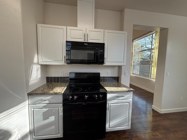 Building Photo - 7927 W Preece Dr