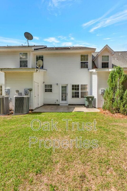 Building Photo - 126 Tuscany Ct