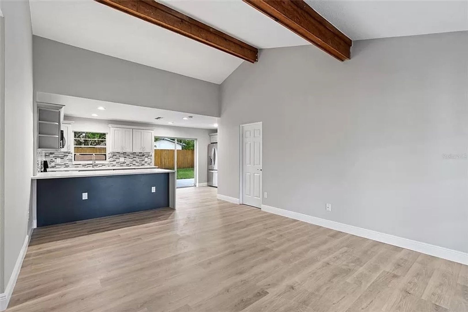 Building Photo - 163 Mante Dr