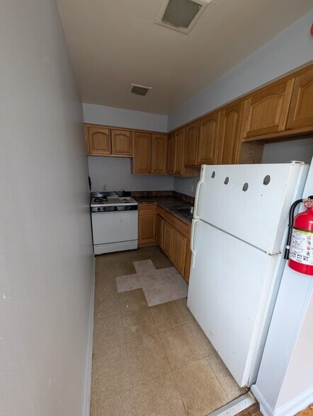 350 Myrtle Ave H - 356 Myrtle Ave