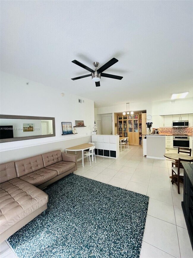 Building Photo - 2080 S Ocean Dr