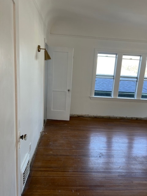 Building Photo - 926 S Curson Ave