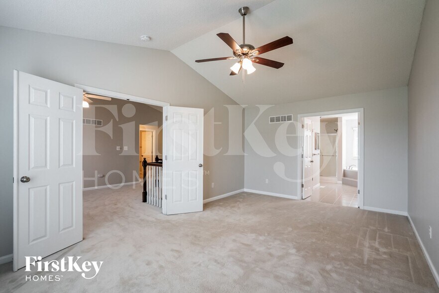 Building Photo - 1813 Highcrest Dr