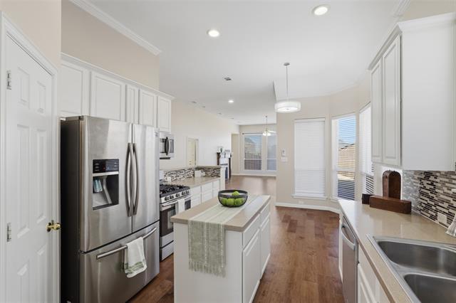 Building Photo - 4077 Truman Dr