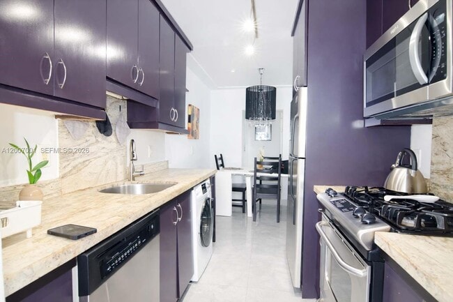 Building Photo - 1333 15th St