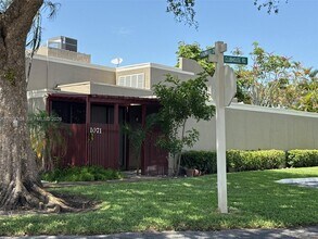 Building Photo - 1071 Windward Dr