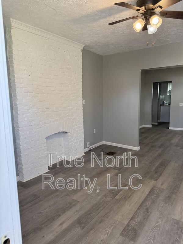 Building Photo - 521 S Wayne Ave