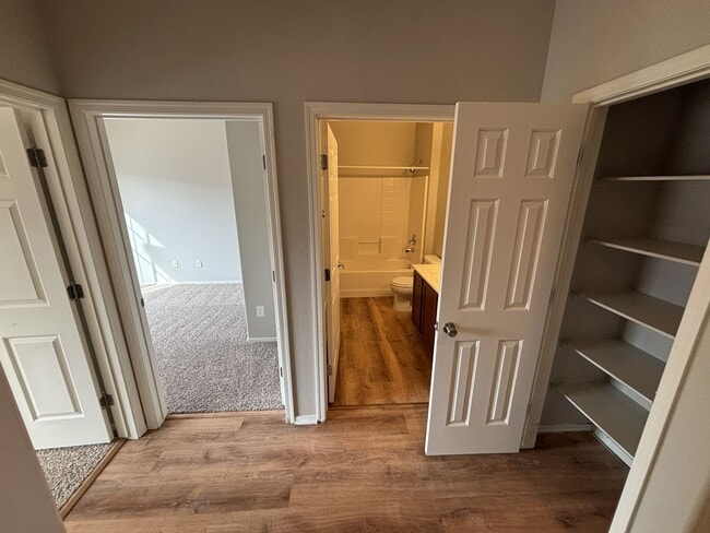 Building Photo - Beautiful 3Bed/2Bath/1Car Condo in Sky Pointe Community – Northwest Las Vegas!