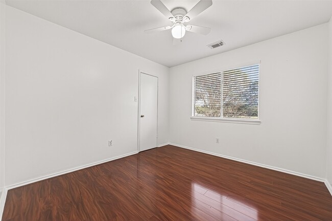 Building Photo - 8411 Tamayo Dr