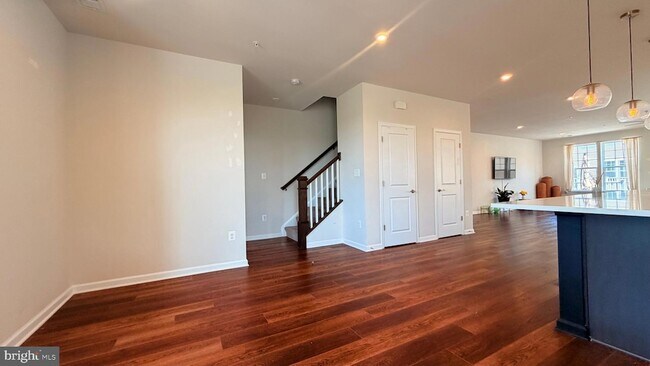 Building Photo - 10552 Neil Armstrong Way