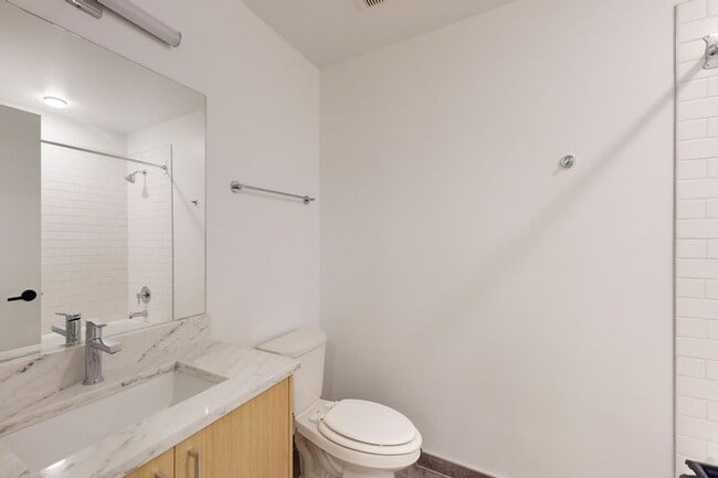 Floorplan - 5339-5345 S. Woodlawn Avenue