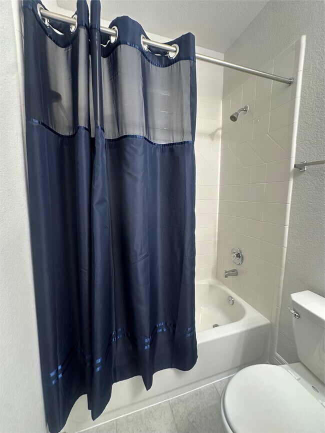 Building Photo - 5299 Cascade Ct