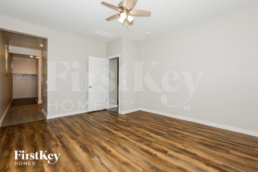 Building Photo - 7200 E Eagle Nest Way
