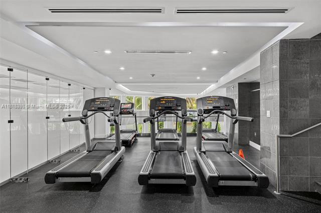 Building Photo - 901 Brickell Key Blvd