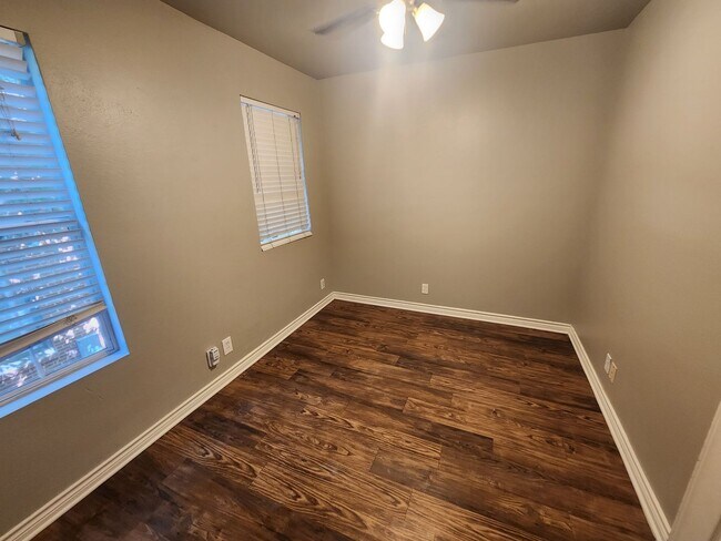 Building Photo - 2714 Whitis Ave