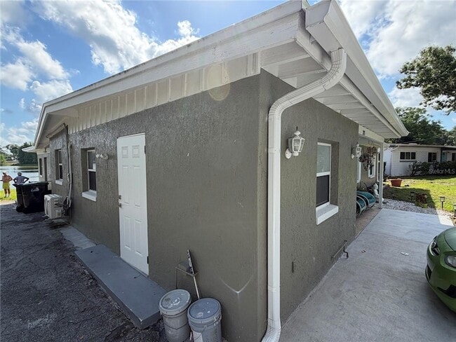 Building Photo - 2815 Rogan Rd