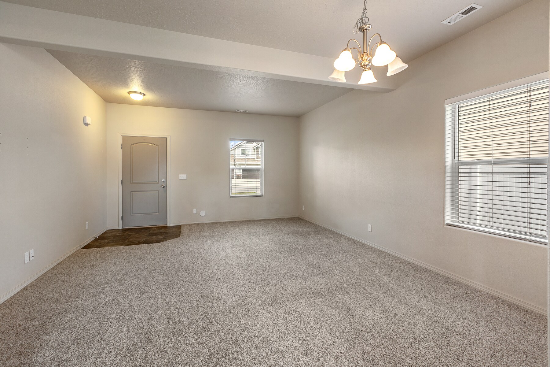 Building Photo - 4580 W Magrath Dr