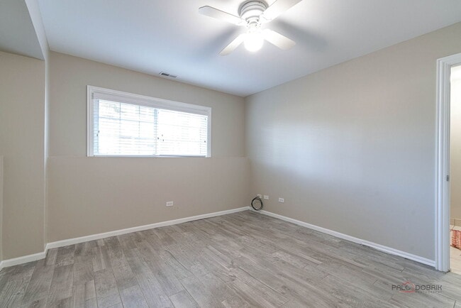 Building Photo - 18599 W Sterling Ct