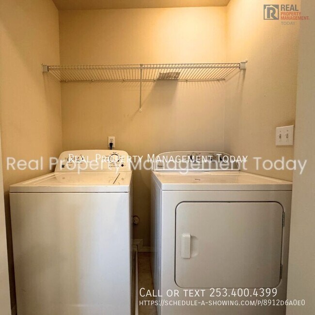 Building Photo - 18107 15th Avenue E