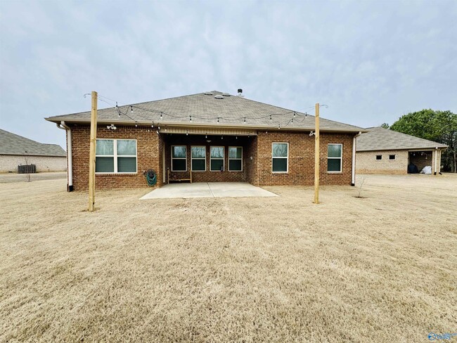 Building Photo - 26764 Mill Creek Dr