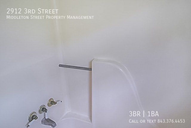 Building Photo - 2912 Third St