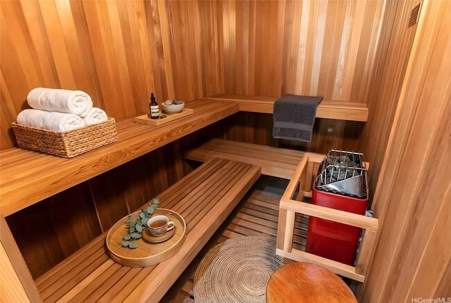 Building Photo - 235 Portlock Rd