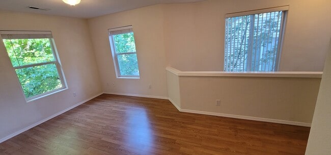 Building Photo - 15600 SW Talus Way