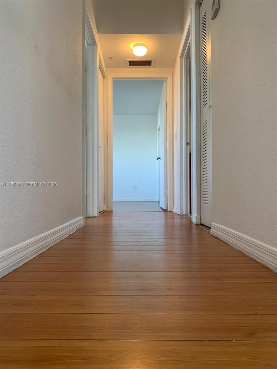 Building Photo - 36 NW 6th Ave