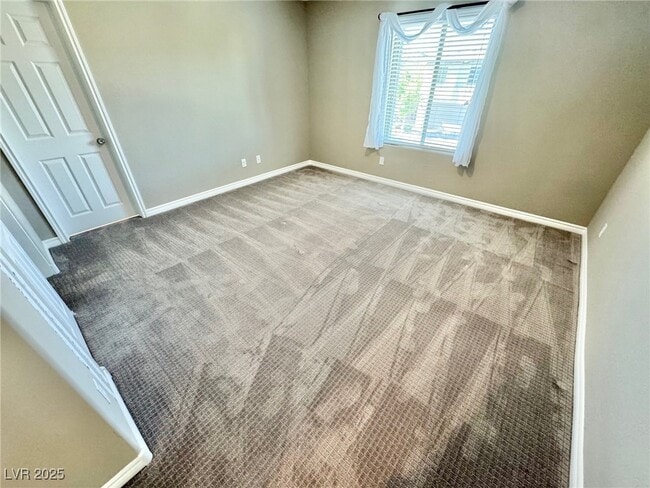 Building Photo - 3215 Alpine Aster Ave