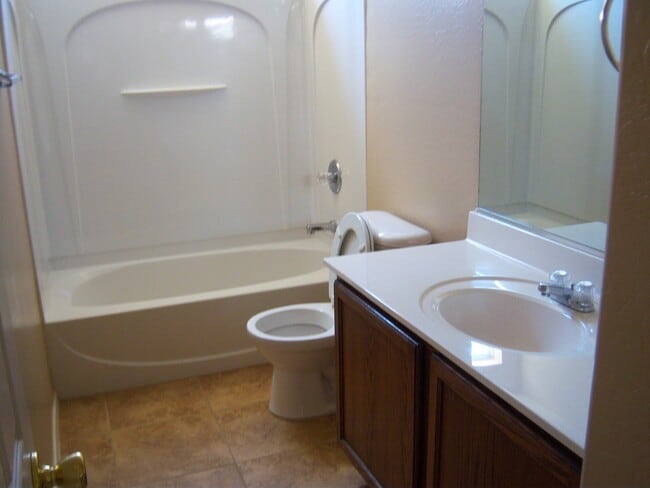 Building Photo - COMING SOON!! 4 BED 3 BATH, 2 CAR GARAGE IN SAN TAN VALLEY