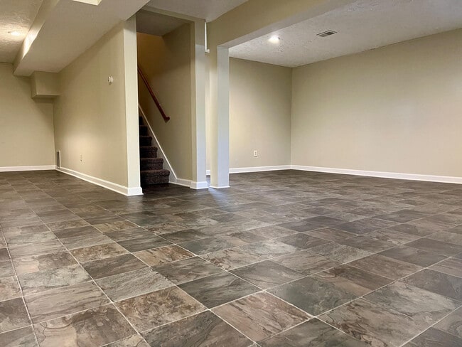 Building Photo - 3573 Forest Spring Ct