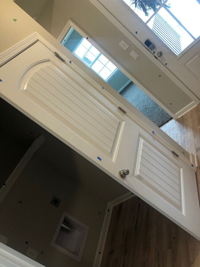 Building Photo - 5682 Magnolia de Percy Dr