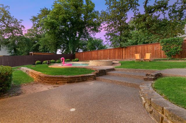 Building Photo - 707 Timber Lake Cir