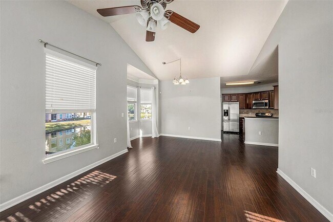 Building Photo - 10436 Villa View Cir