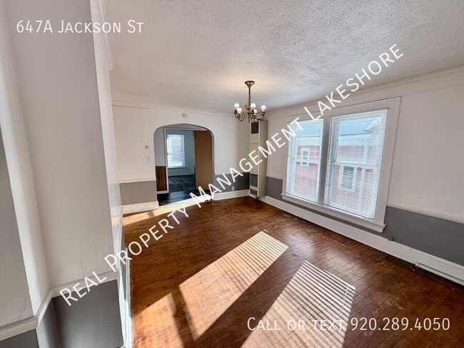 Building Photo - 647 Jackson St