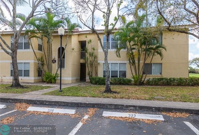 Primary Photo - 417 Vista Isles Dr