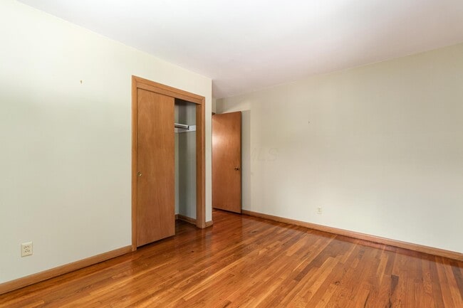 Building Photo - 5822 Falmouth Ct
