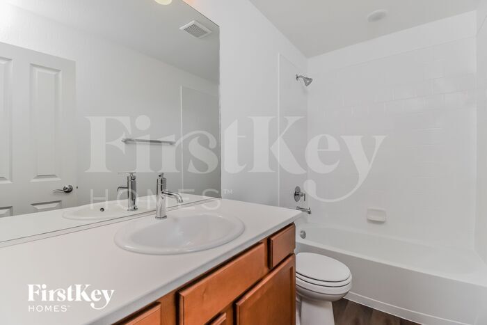 Building Photo - 6951 Shunka Ln