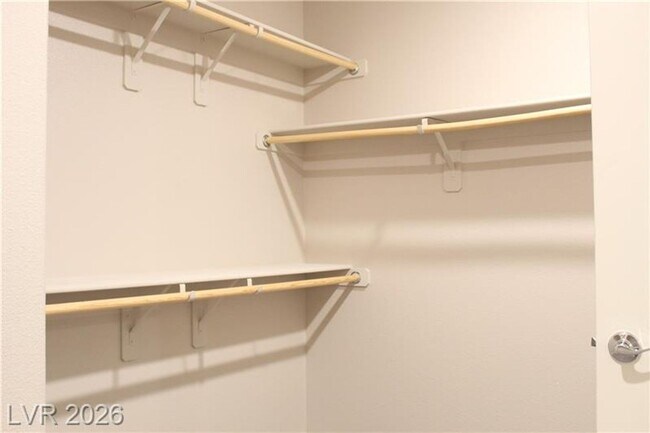 Building Photo - AMAZING 4 BEDROOM IN THE HEART OF ALIANTE